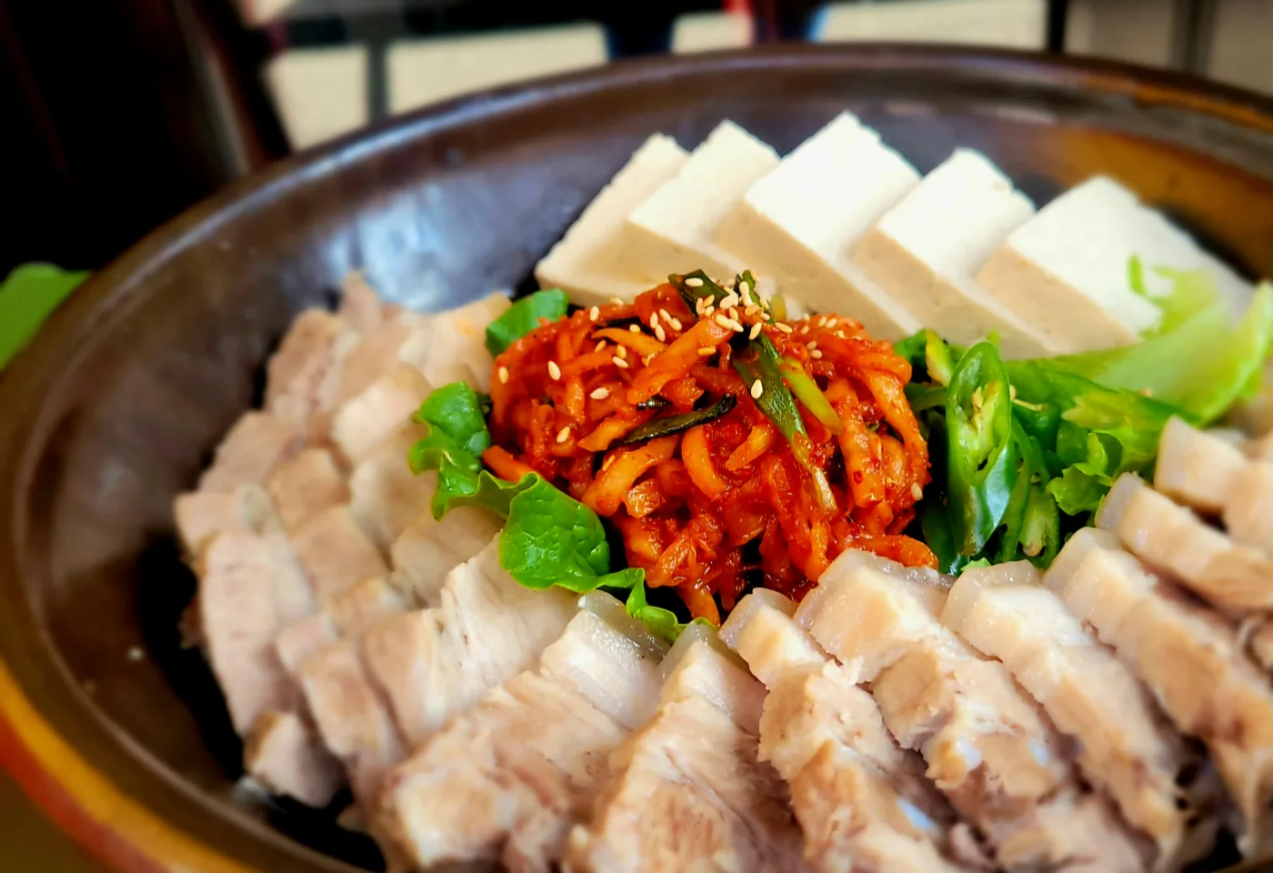 수제 두부보쌈